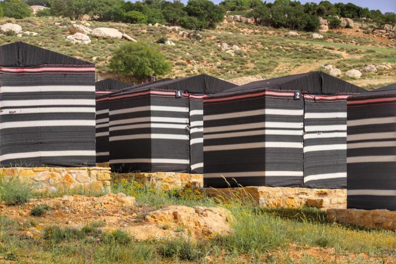 Ein Lahda Camp-Site Hotel Dana Exterior photo