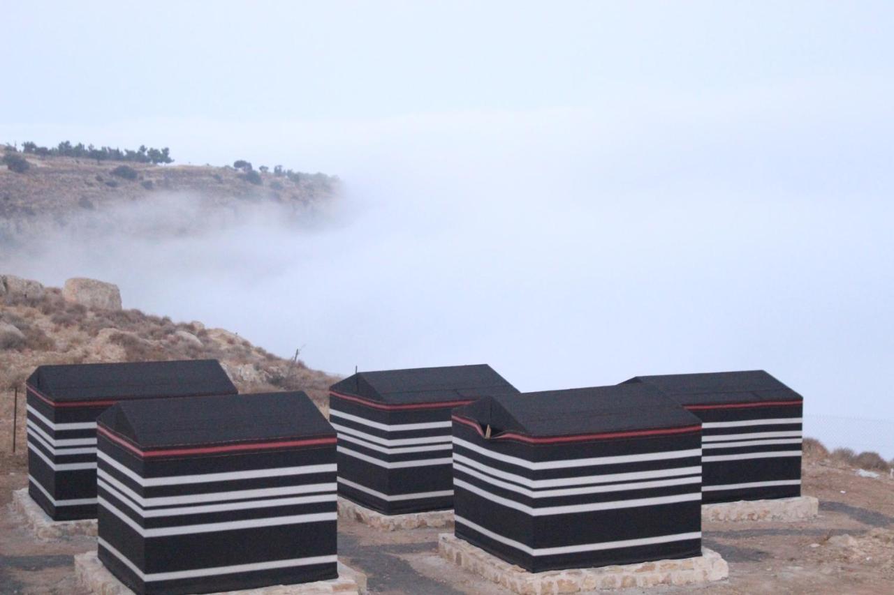 Ein Lahda Camp-Site Hotel Dana Exterior photo