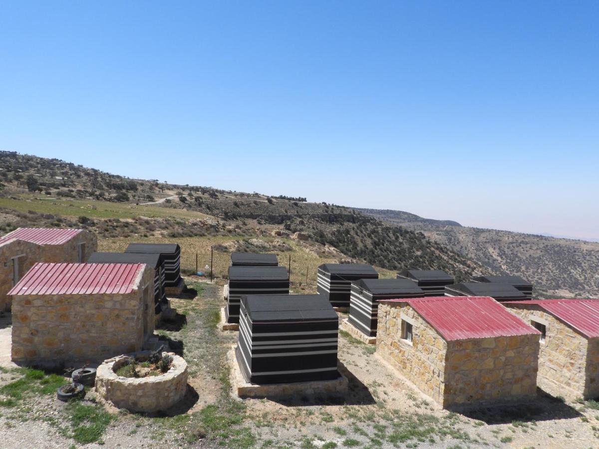 Ein Lahda Camp-Site Hotel Dana Exterior photo